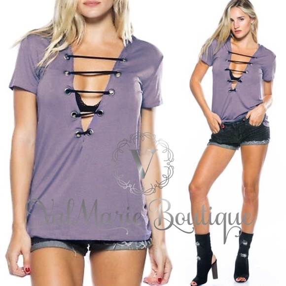 ValMarie Tops - Dusty purple sexy plunging T-shirt top